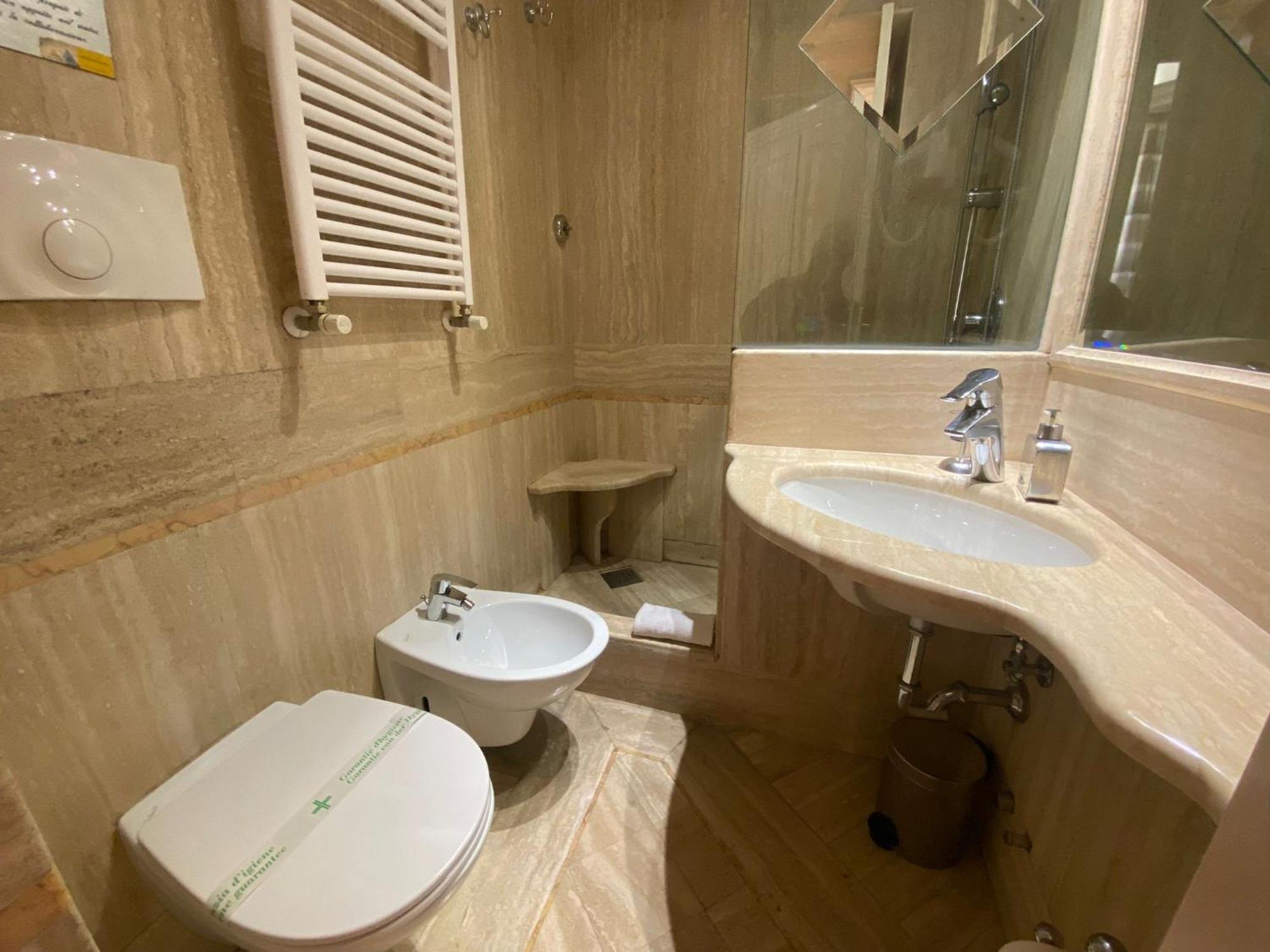 רומא Rent Rooms Saint Peter מראה חיצוני תמונה